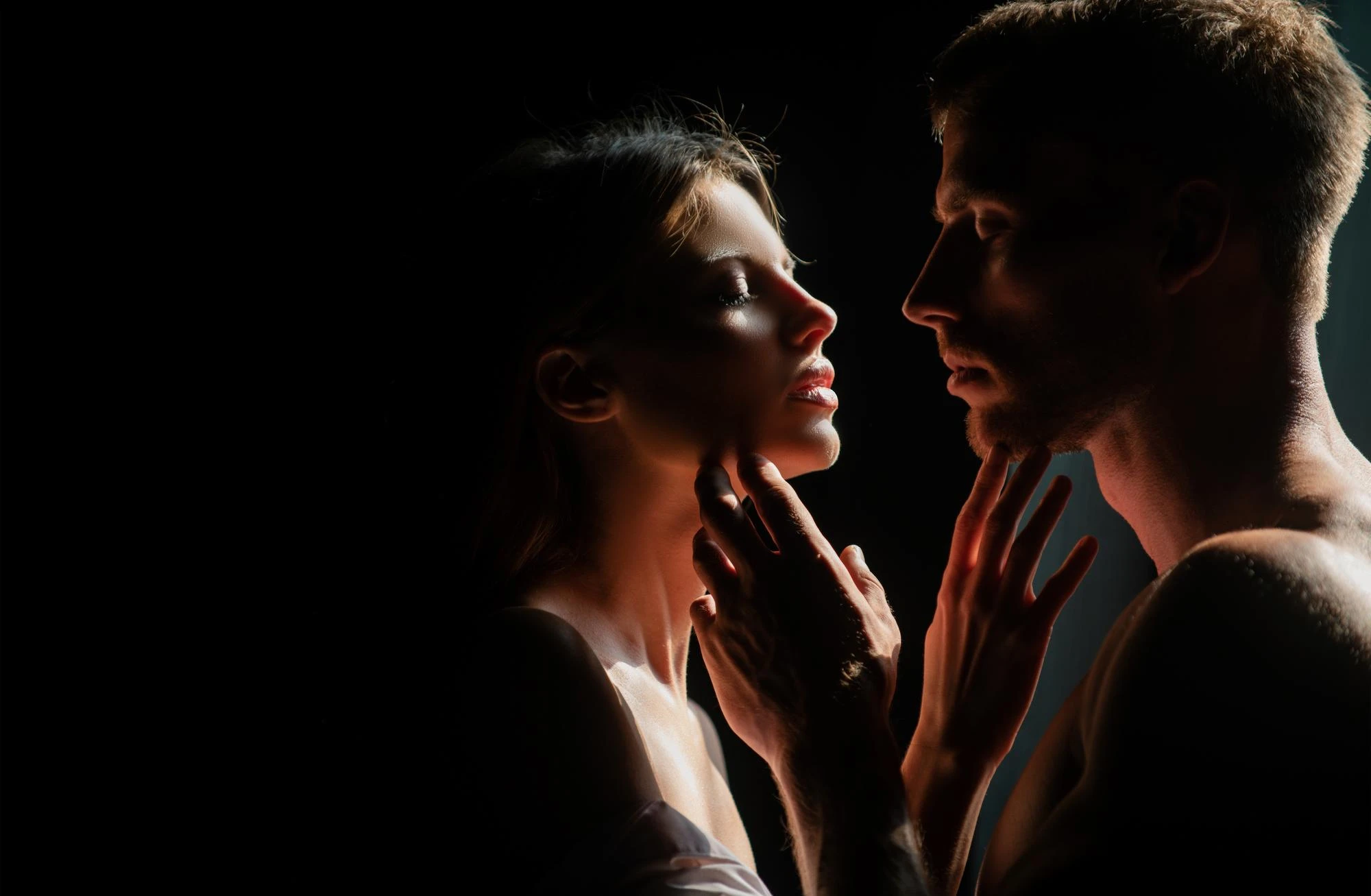 Pourquoi un week-end en love room peut transformer un couple