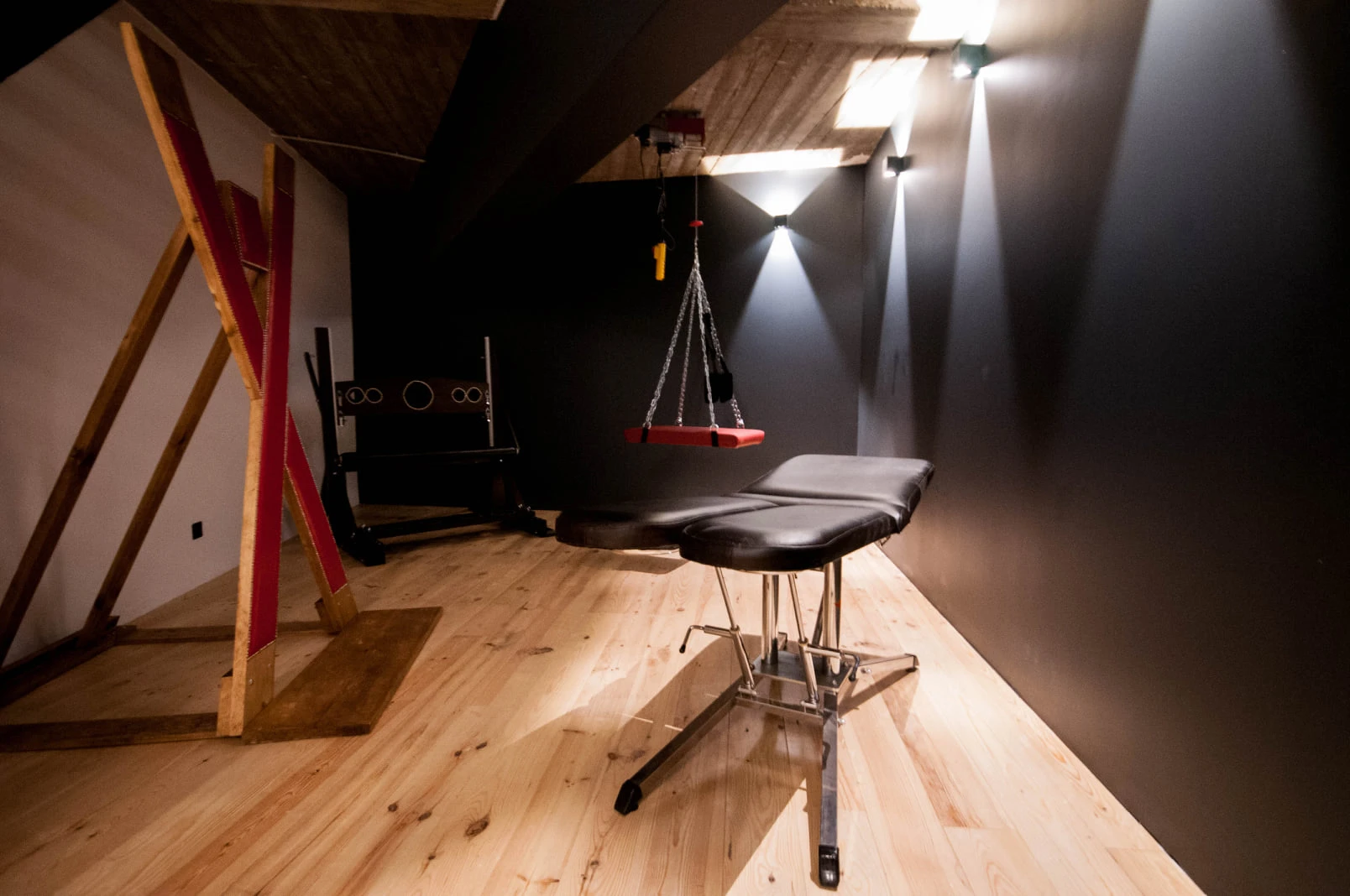 Love Room avec pièce secrète : où trouver la chambre d’amour idéale ?